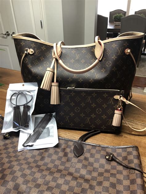 how to clean louis vuitton neverfull handles|Louis Vuitton purse lining cleaning.